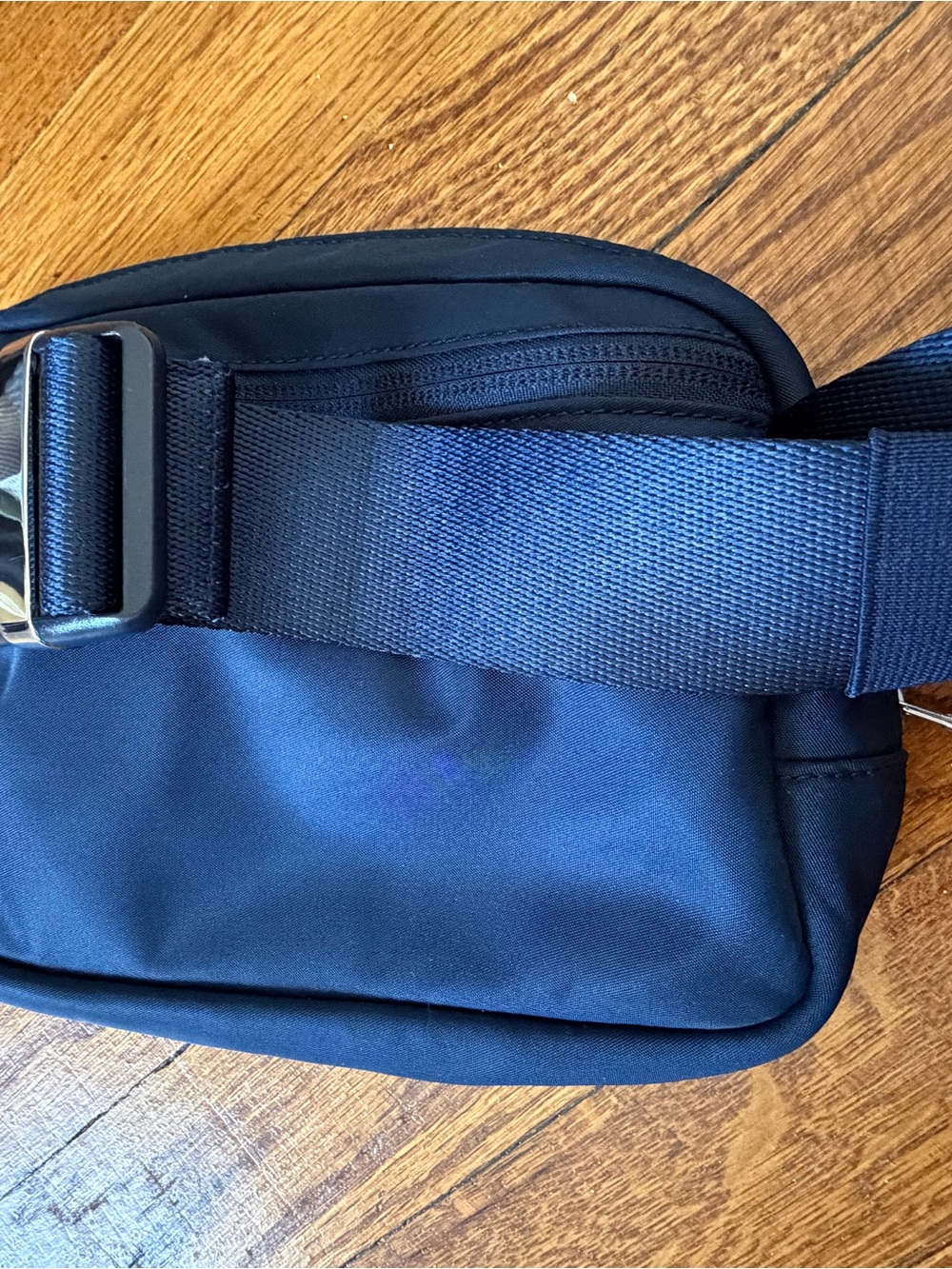 lululemon athletica Everywhere Belt Bag - Picture 9 of 12